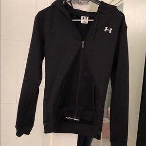 Under armour sweatshirt